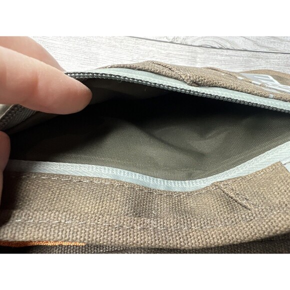 Golla Camera Bag Carol G1268 Army Green For Camera & Tablet 10.1” Gen Mob NEW - Picture 8 of 16